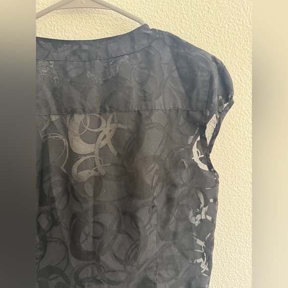 Express design studio sheer blouse - Picture 5 of 6